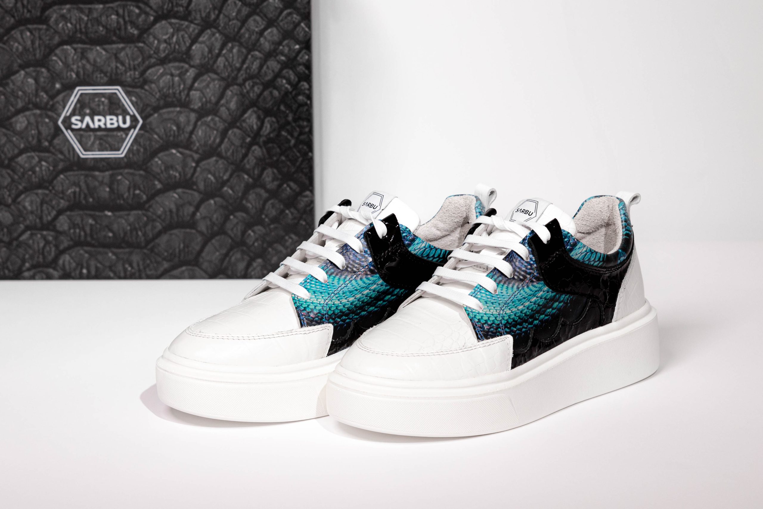 Sneakers A20-101/06