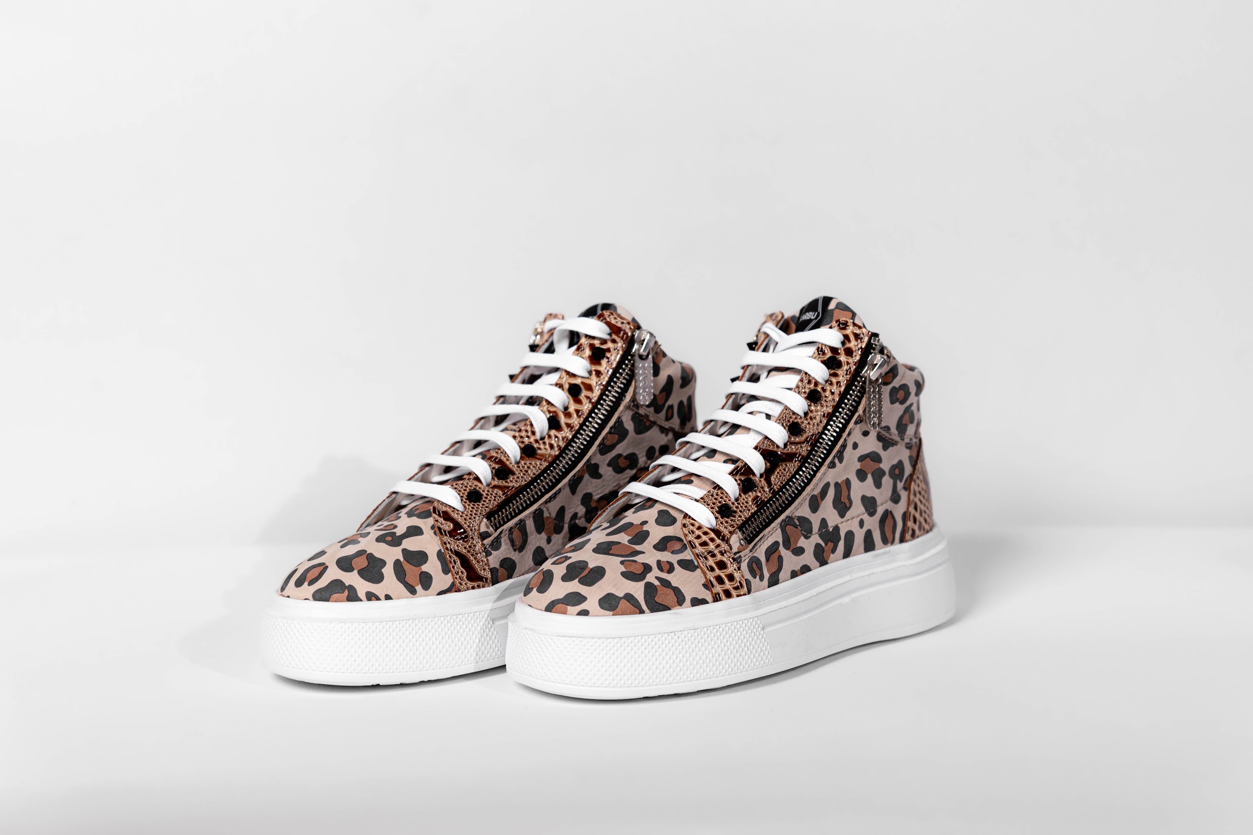 Sneakers înalți IF102-03