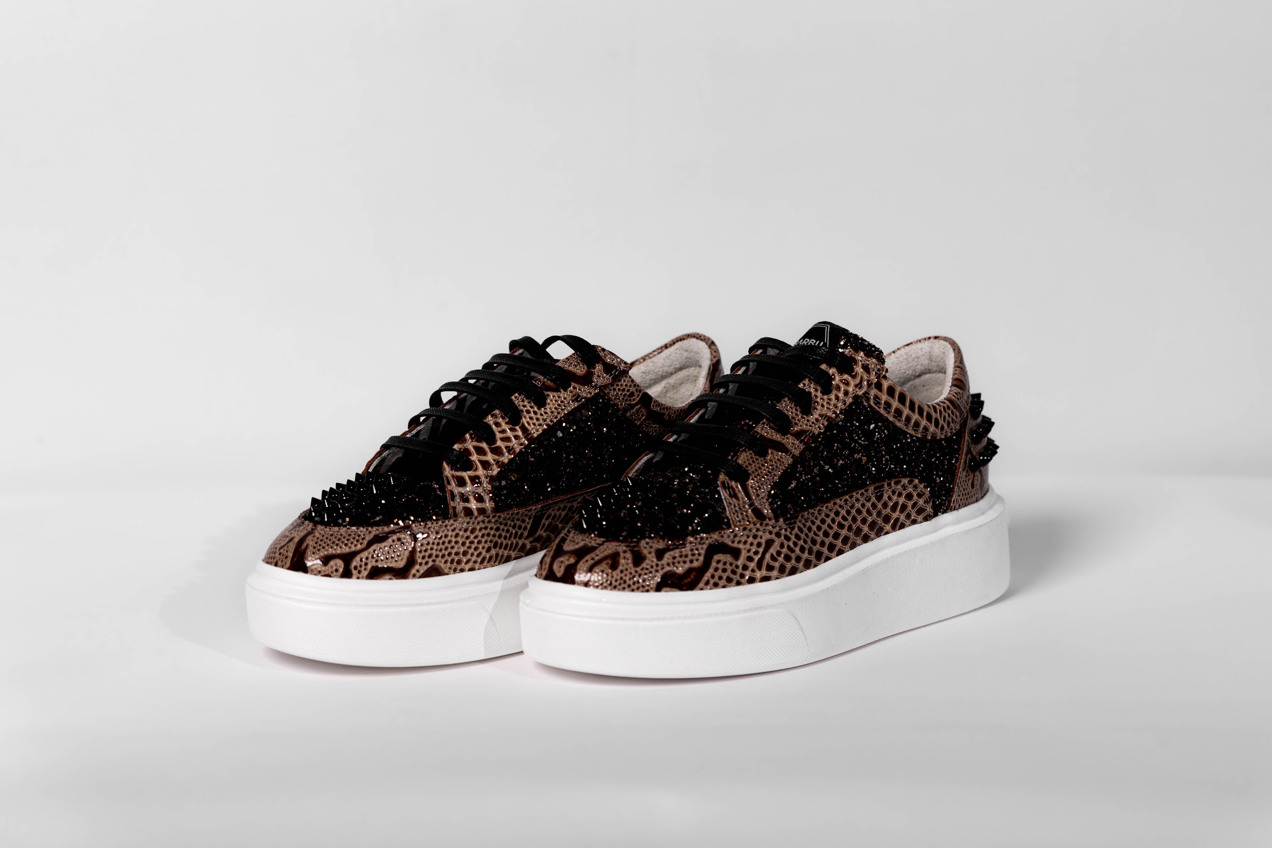 Sneakers MJ101-01
